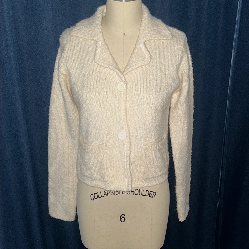 Vintage Ivory Button-Up Collared Cardigan